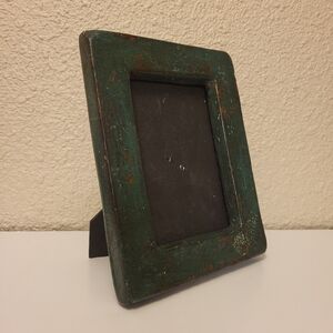 Pier 1 Imports Weathered Green "Rock" Picture Frame